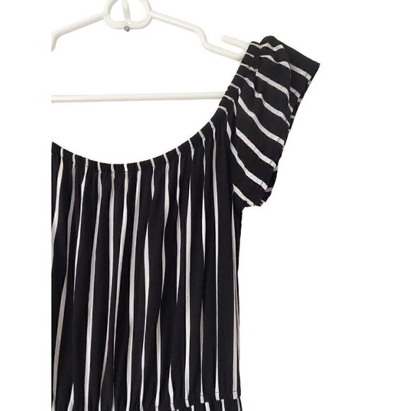 Ambiance Women's Size Medium Black White Striped On/Off Shoulder Hi Low Romper - Picture 2 of 6